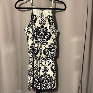 Premier Amour Size 6 Navy Blue & White Romper